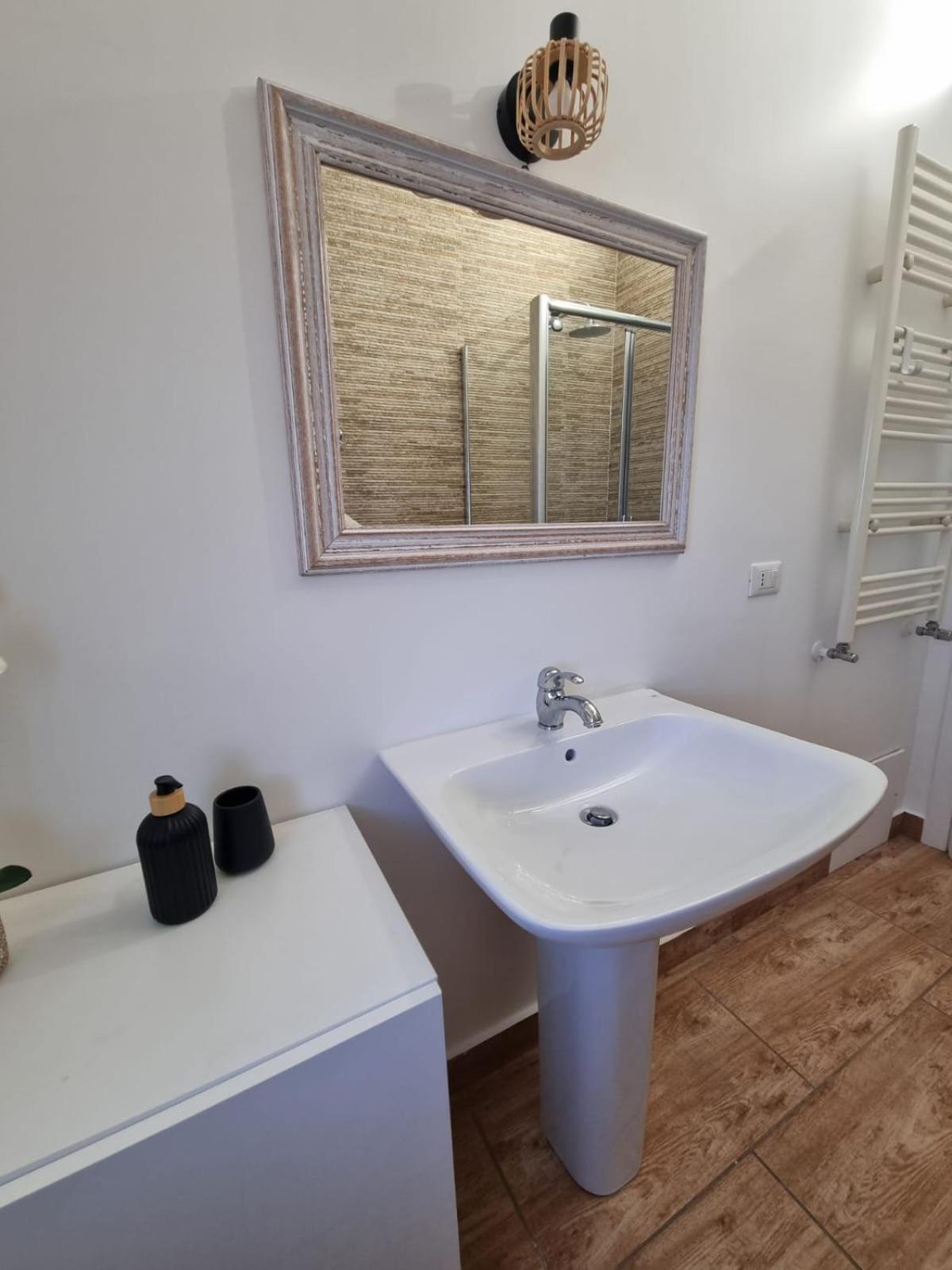 פלרמו City House & Free Parking By Perry-Holiday מראה חיצוני תמונה